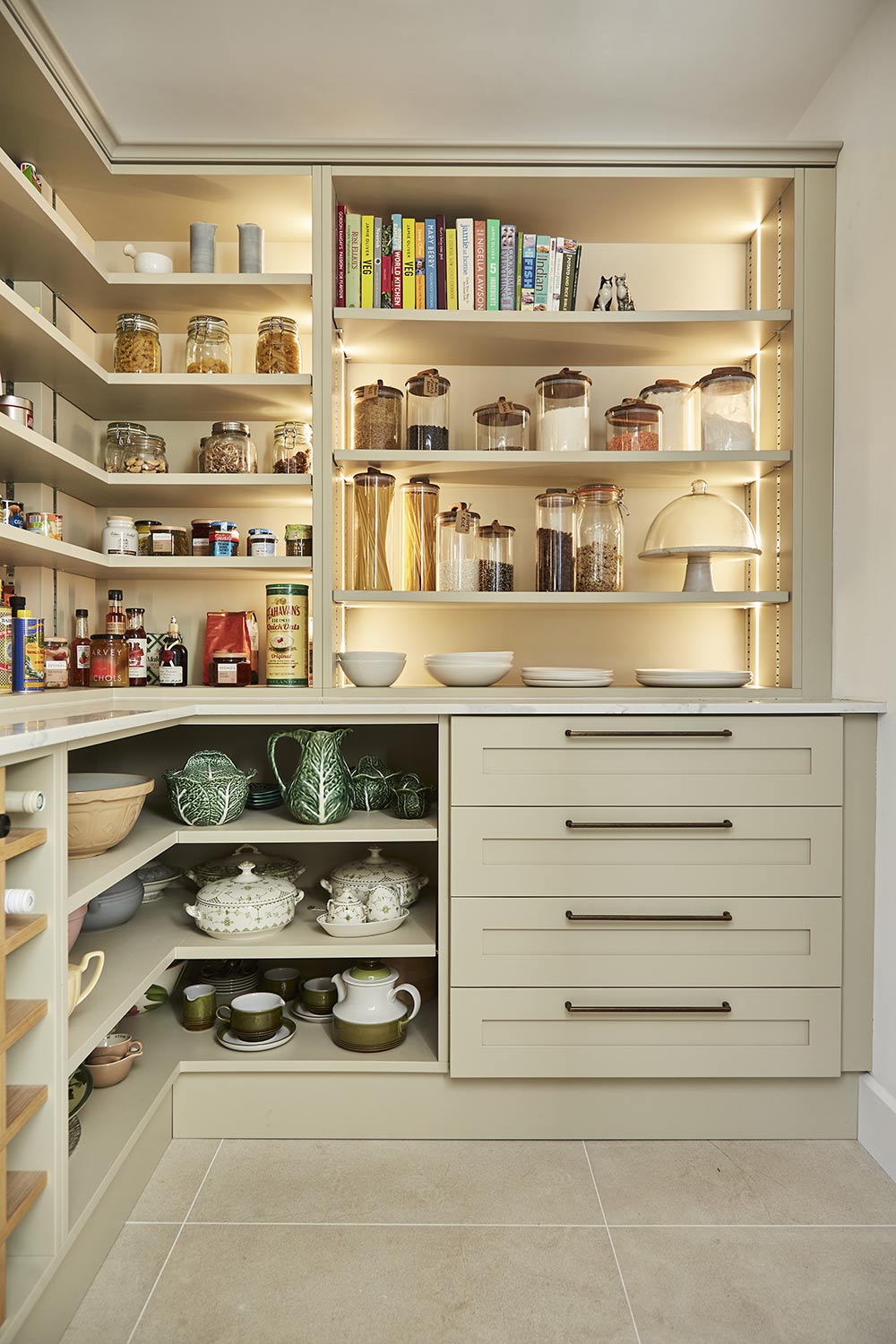 Christa’s Overlay Shaker Kitchen