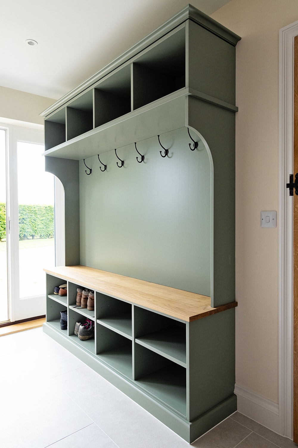 Deanna and Raymond's Painted Overlay Shaker Kitchen