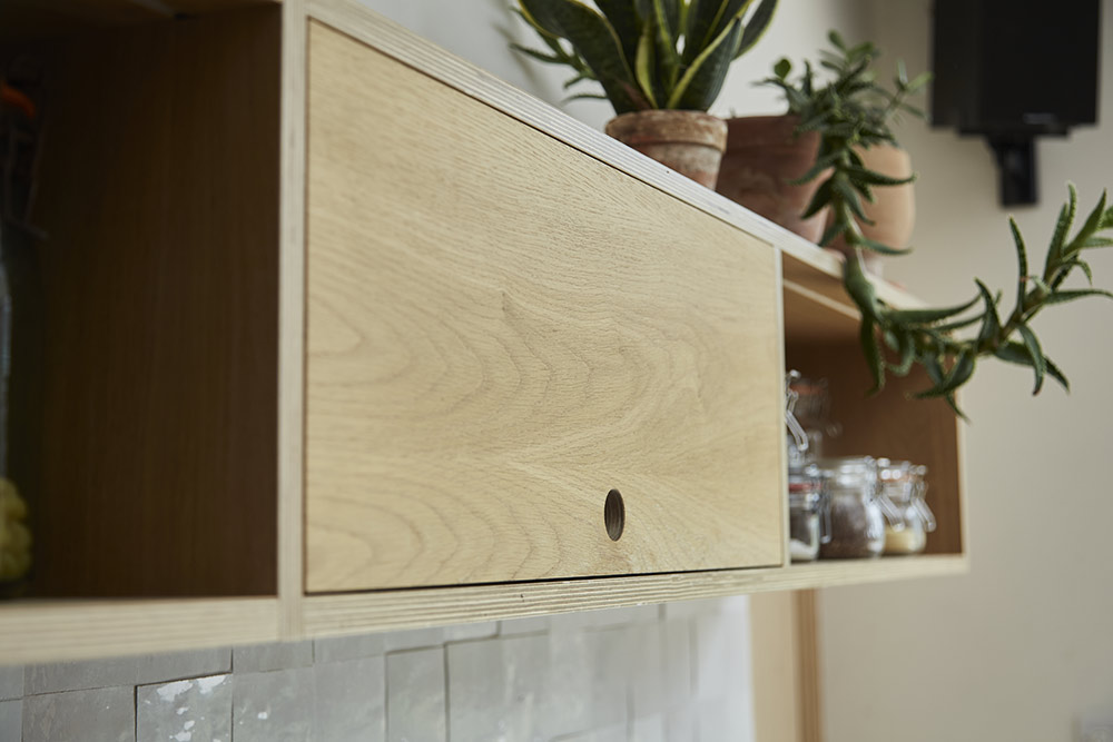 Hannah and James’ Italian HPL and Oak Kitchen