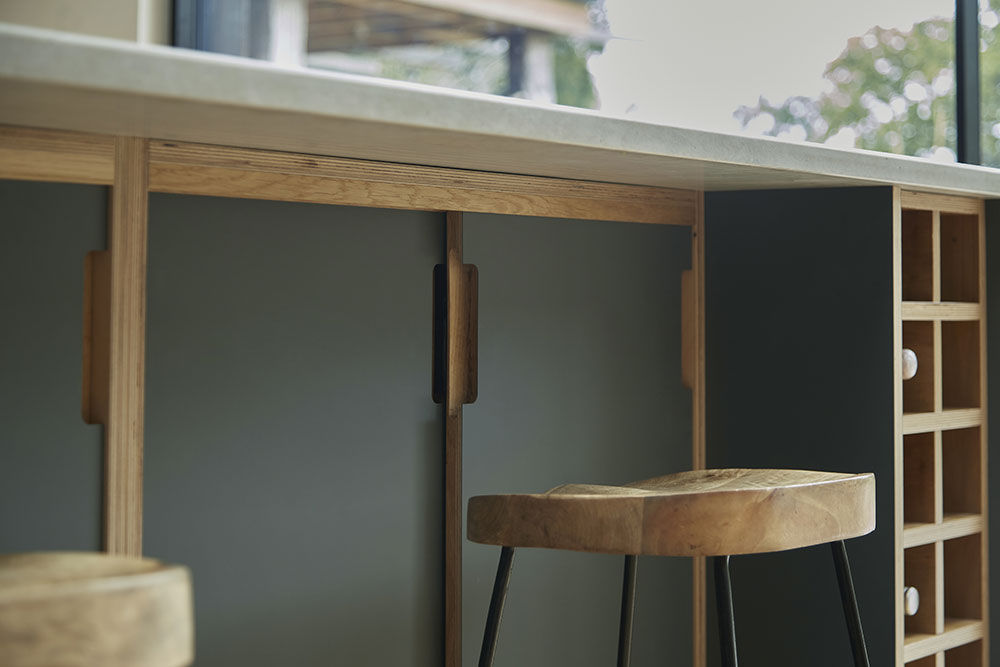 Hannah and James’ Italian HPL and Oak Kitchen