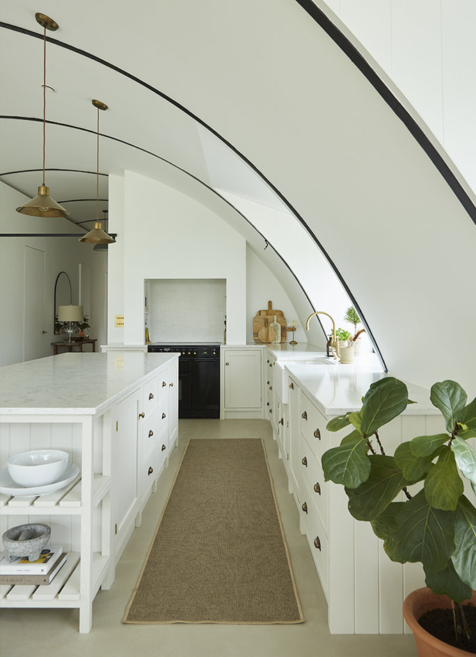 Lucy and Matt's Inframe Shaker Kitchen