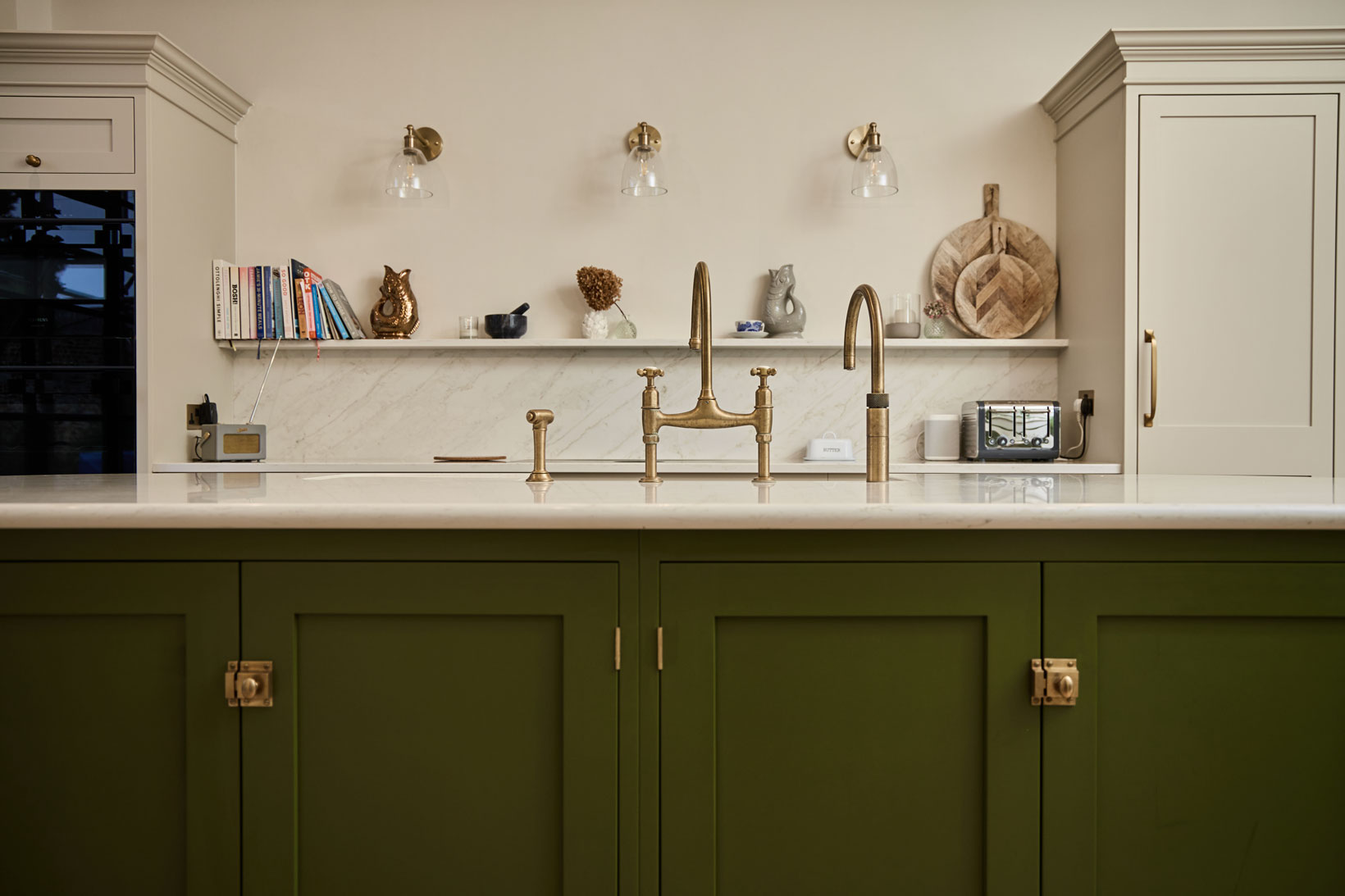 Mary and Steve's Georgian Townhouse Shaker Kitchen