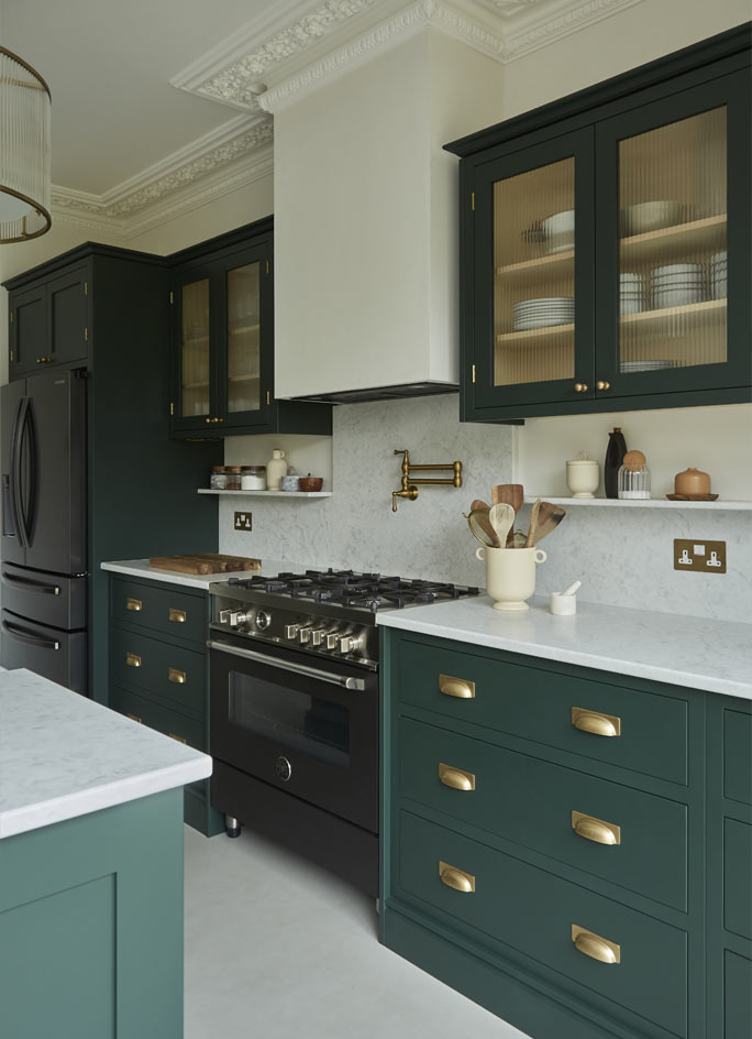 Sam and Charlotte's Inframe Shaker Kitchen